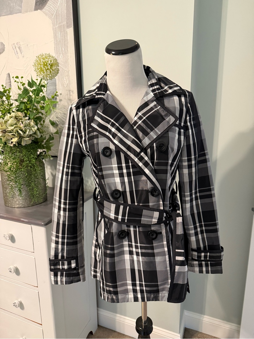 White House black Market  Plaid Rain Jacket XS